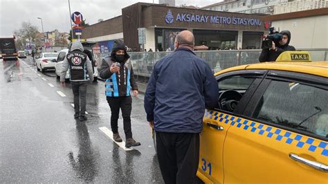 C­e­z­a­ ­k­e­s­i­l­e­n­ ­t­a­k­s­i­c­i­d­e­n­ ­p­o­l­i­s­ ­v­e­ ­g­a­z­e­t­e­c­i­l­e­r­e­:­ ­S­a­n­k­i­ ­m­a­f­y­a­ ­y­a­k­a­l­a­d­ı­n­ı­z­